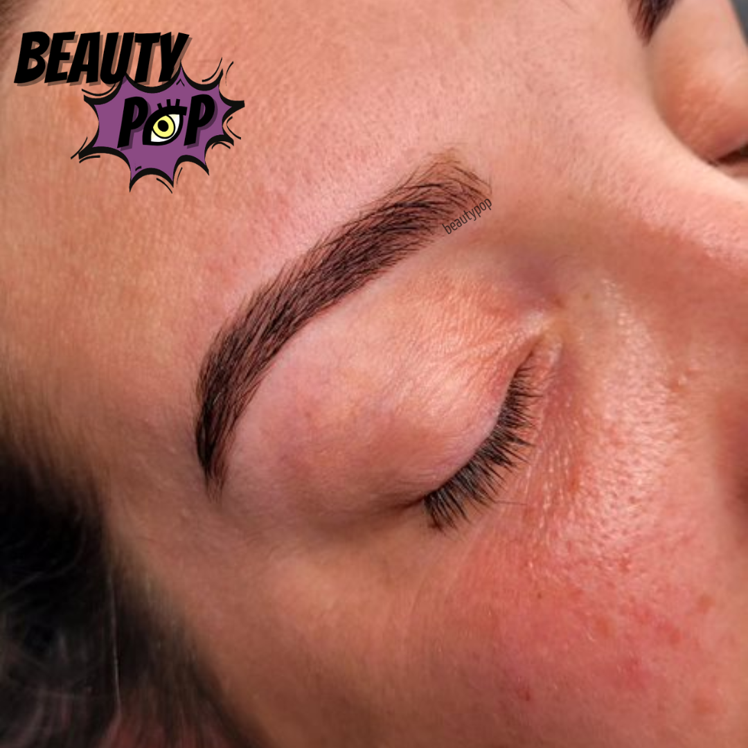 Formation Restructuration des sourcils et teinture hybride